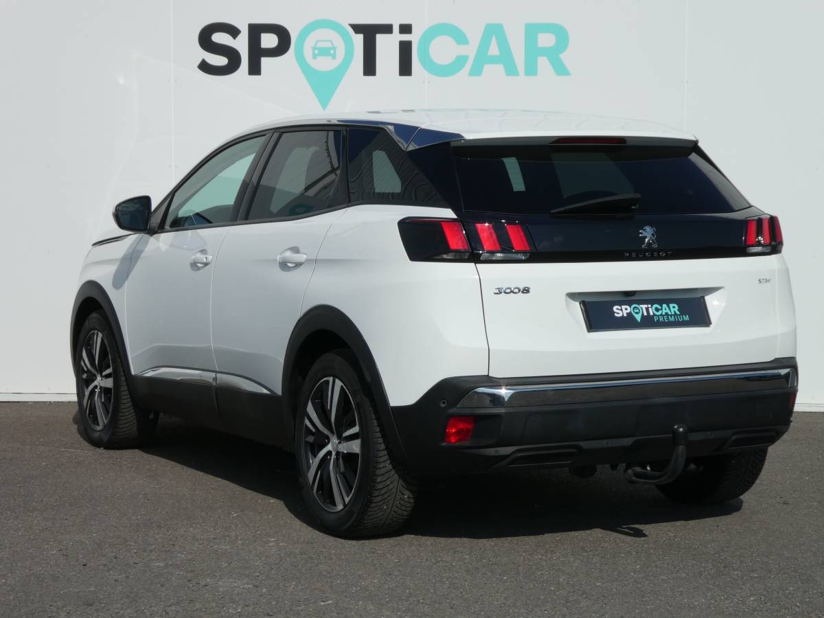 Peugeot 3008 (2)