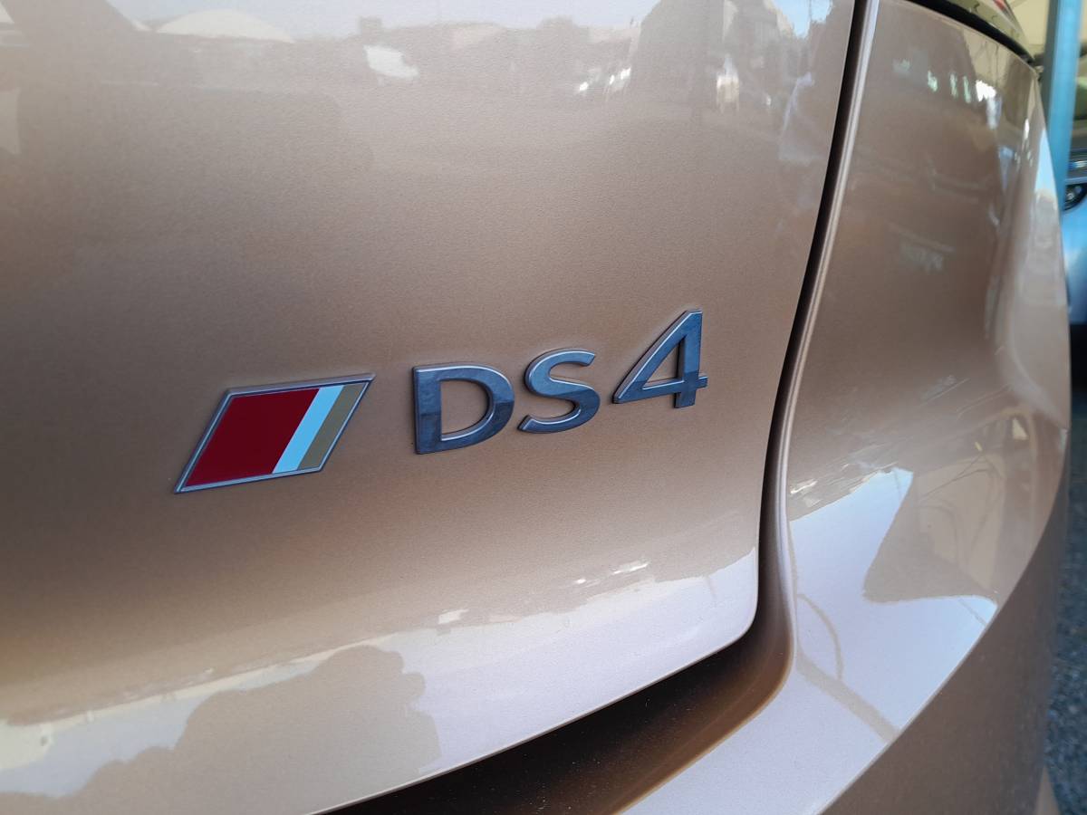 Ds DS 4 (2)